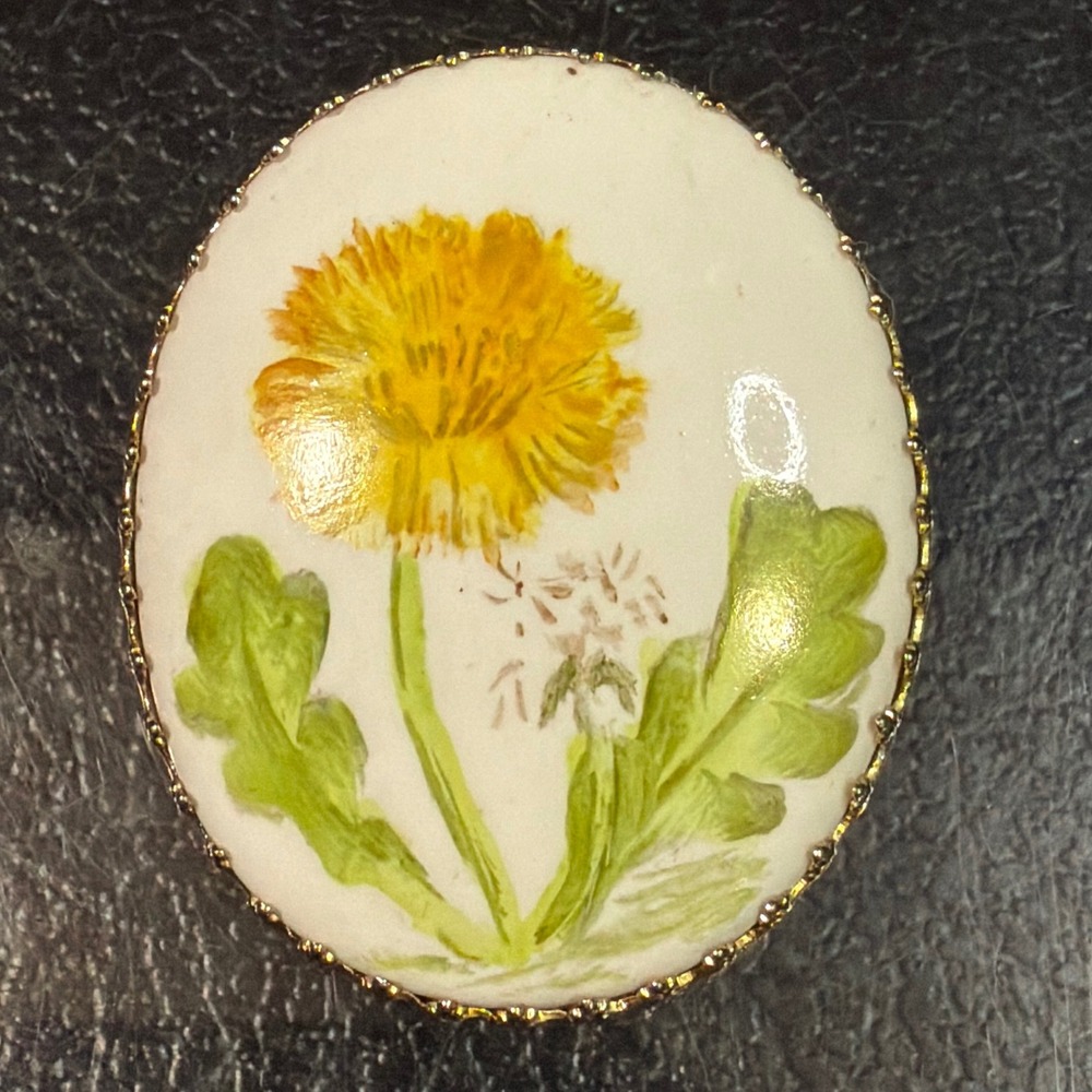 Vintage Hand Painted Porcelain Dandelion Brooch Gold Tone Oval Floral Pin